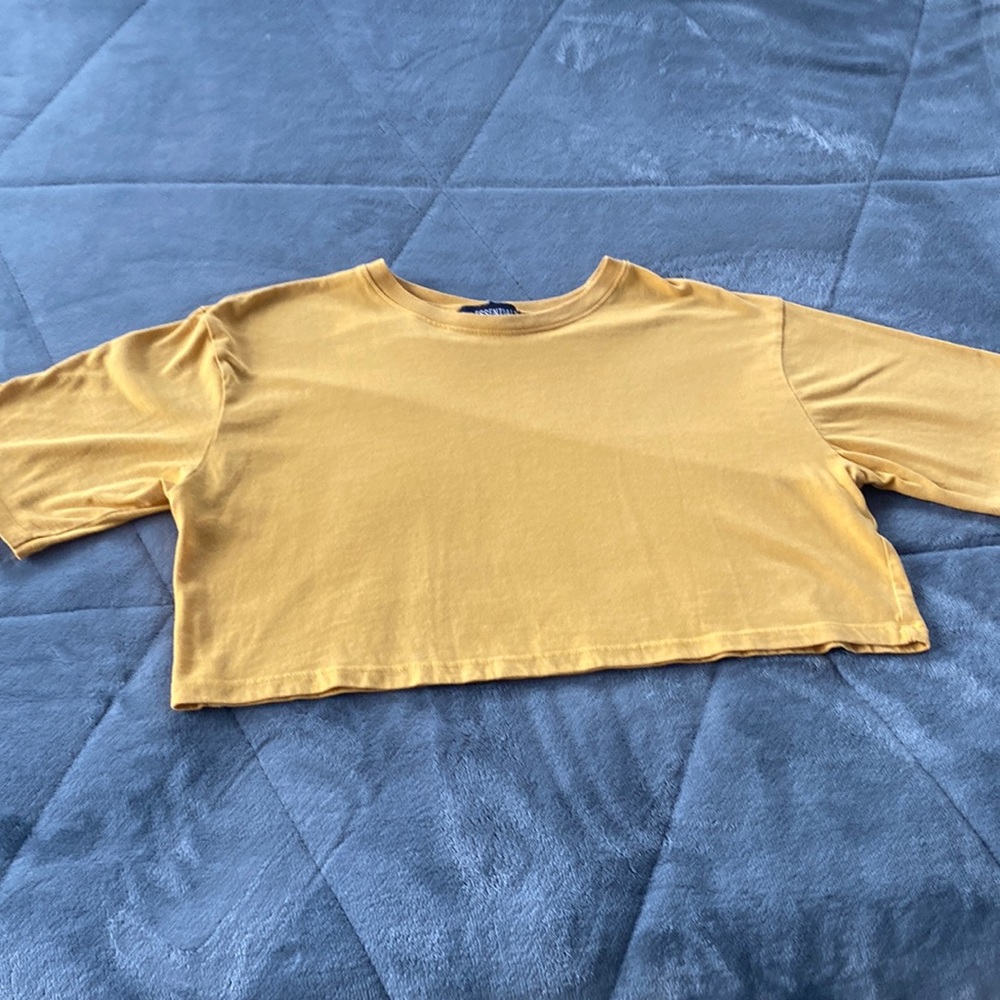 Gold cropped tee from essentials